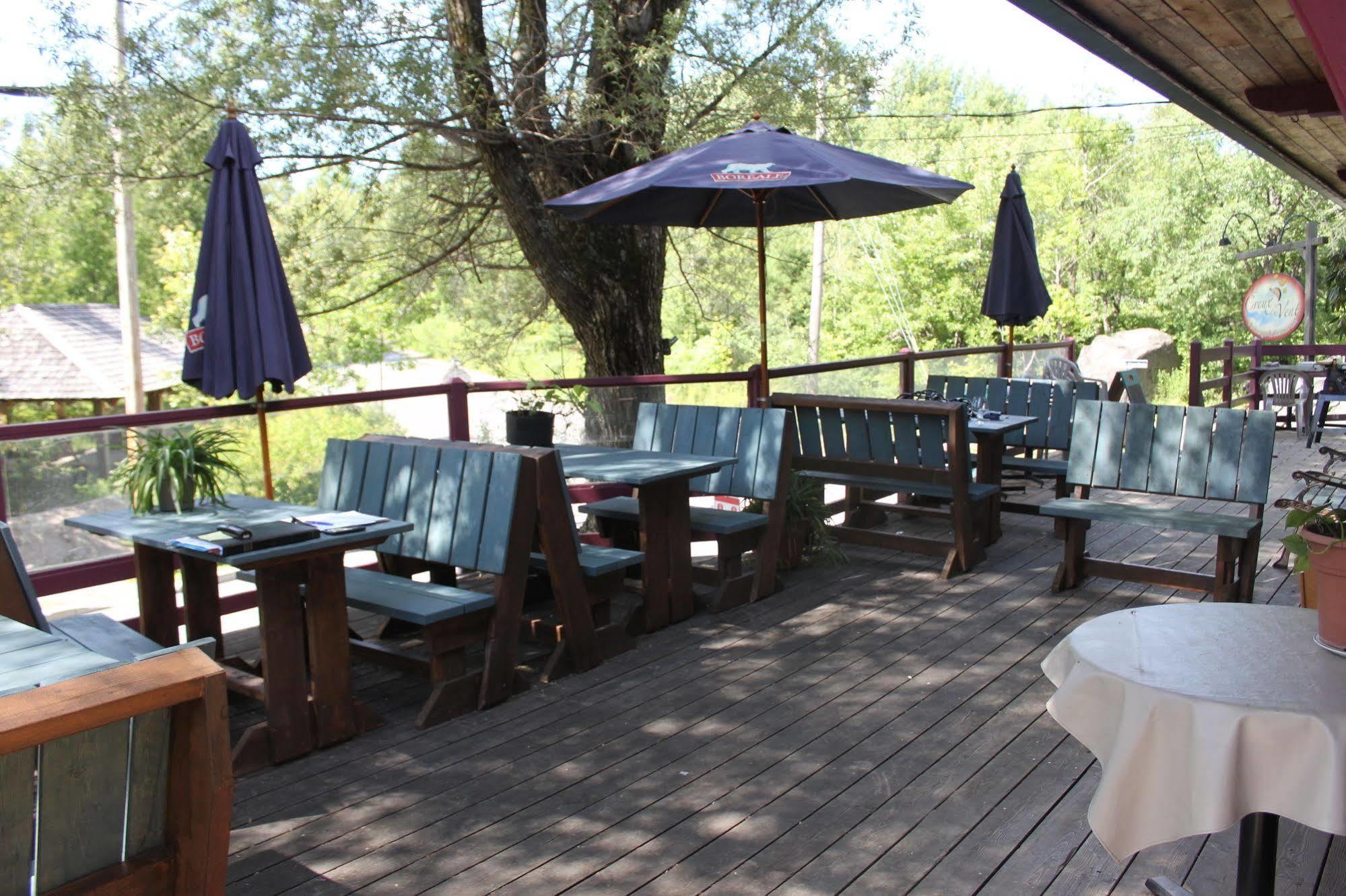 Micro-brasserie Le Baril Roulant Inn Val-David